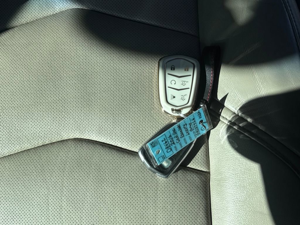 Used 2016 Cadillac Escalade ESV Luxury RWD image 27