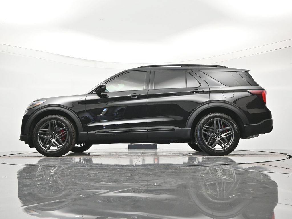 New 2026 Ford Explorer ST-Line w/ ST-Line Street Pack RWD image 43