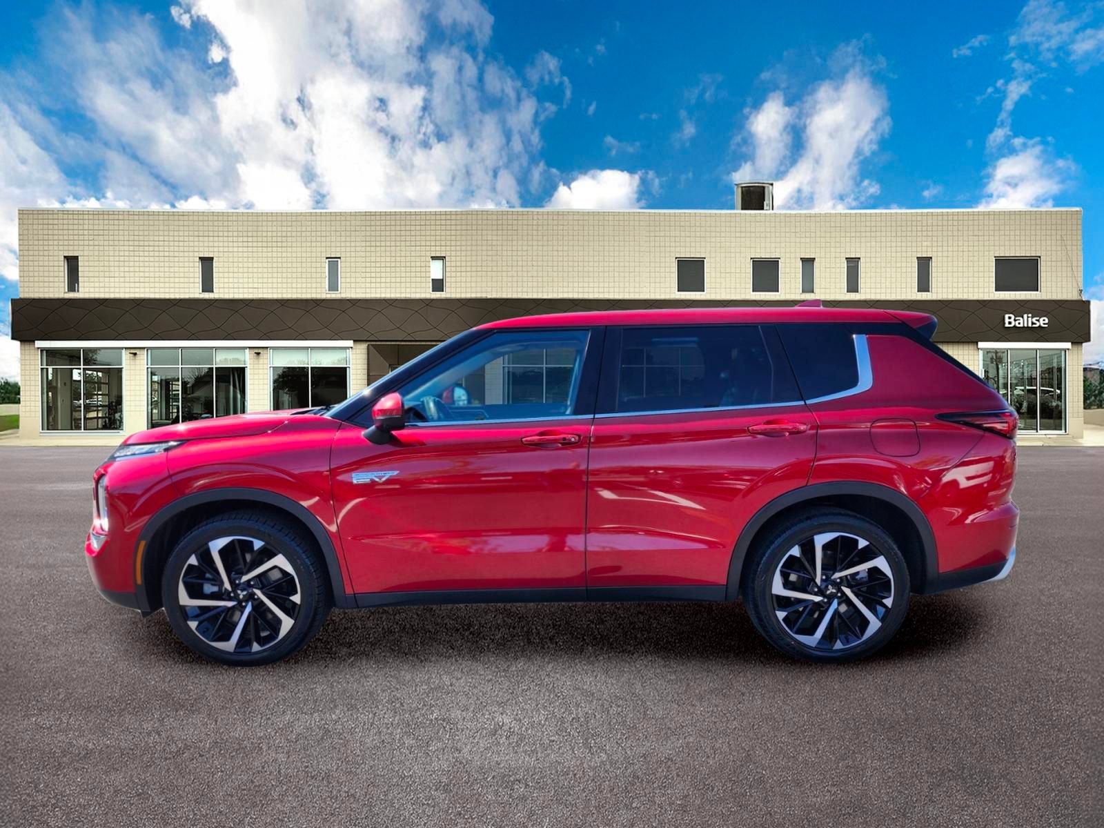 Used 2023 Mitsubishi Outlander SE AWD/4WD image 5