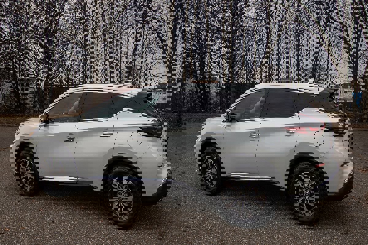 Used 2020 Nissan Murano S image 6