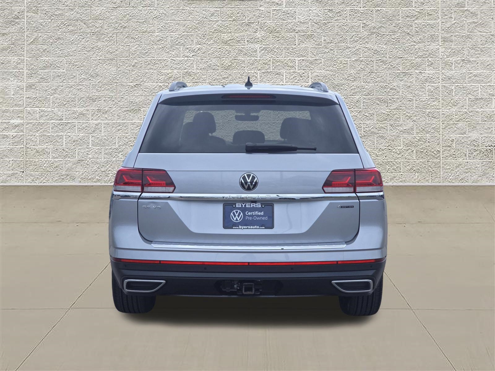 Certified 2023 Volkswagen Atlas SE w/ Panoramic Sunroof Package AWD/4WD image 6