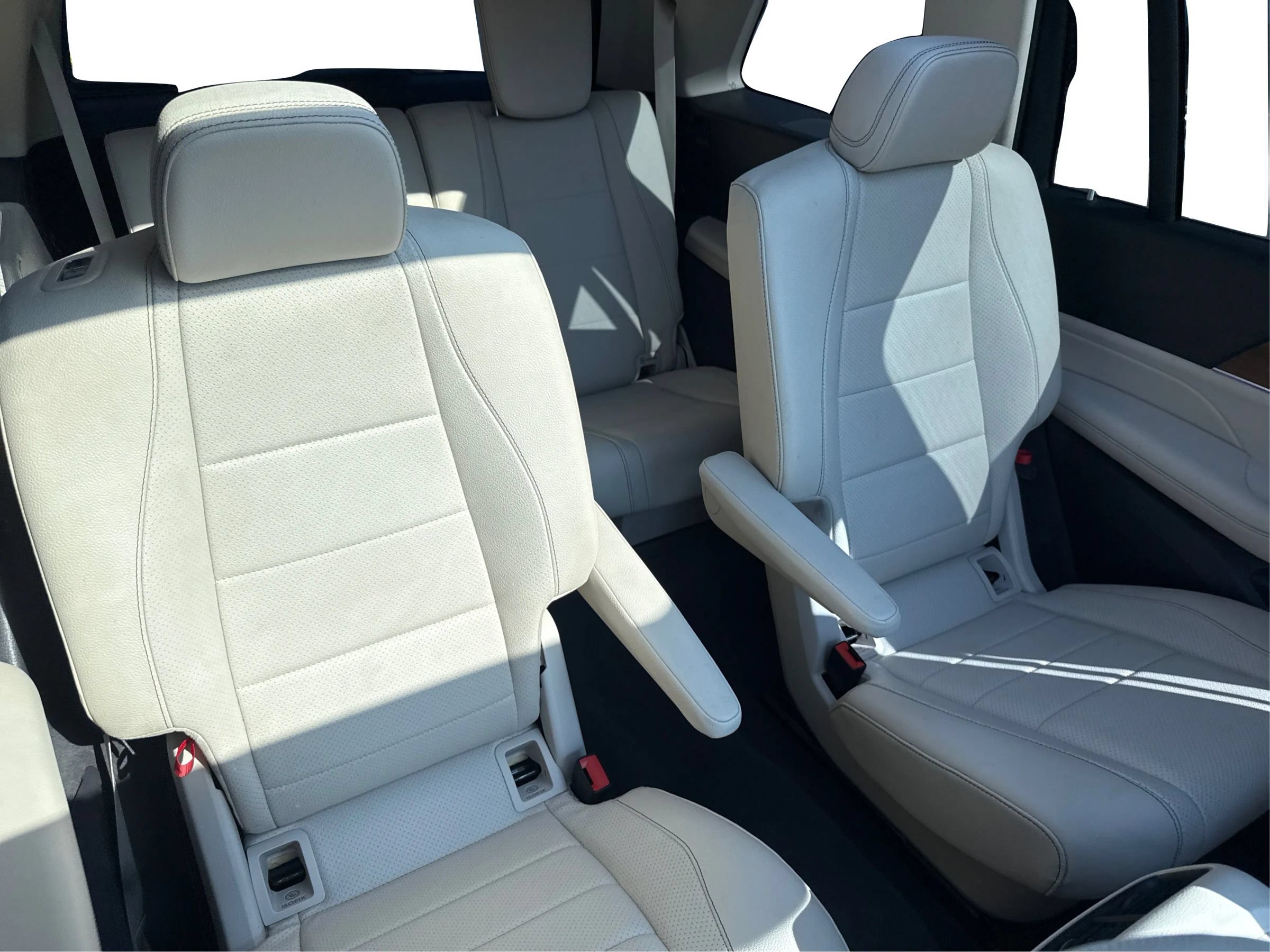 Used 2020 Mercedes-Benz GLS 450 4MATIC image 12