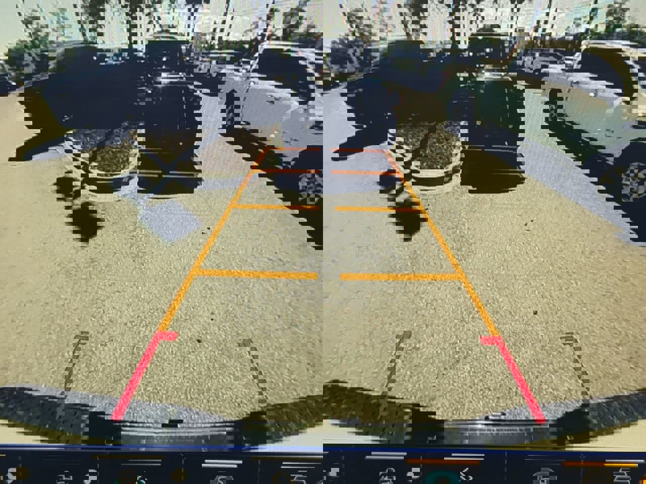 Used 2025 Chevrolet Silverado 2500 ZR2 image 21