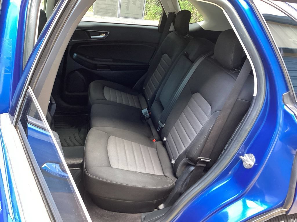 Used 2020 Ford Edge SE w/ Cargo Accessory Package FWD image 43
