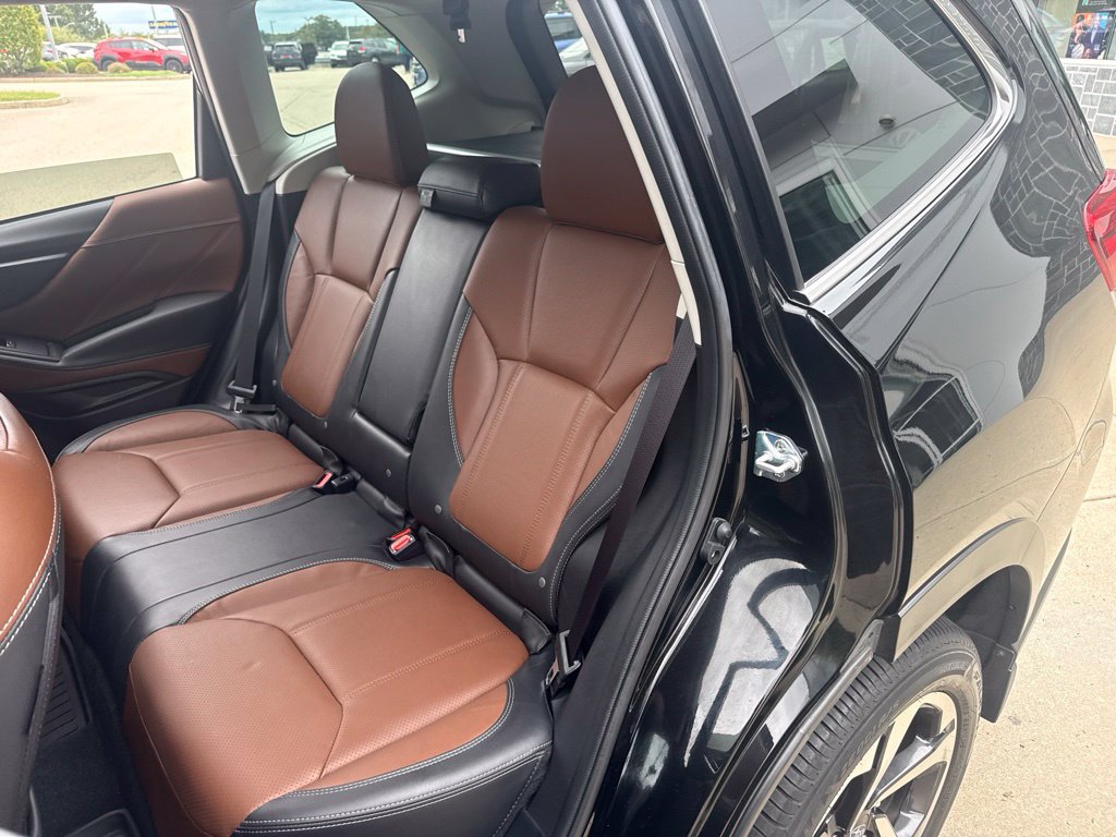 Used 2024 Subaru Forester Touring AWD/4WD image 21