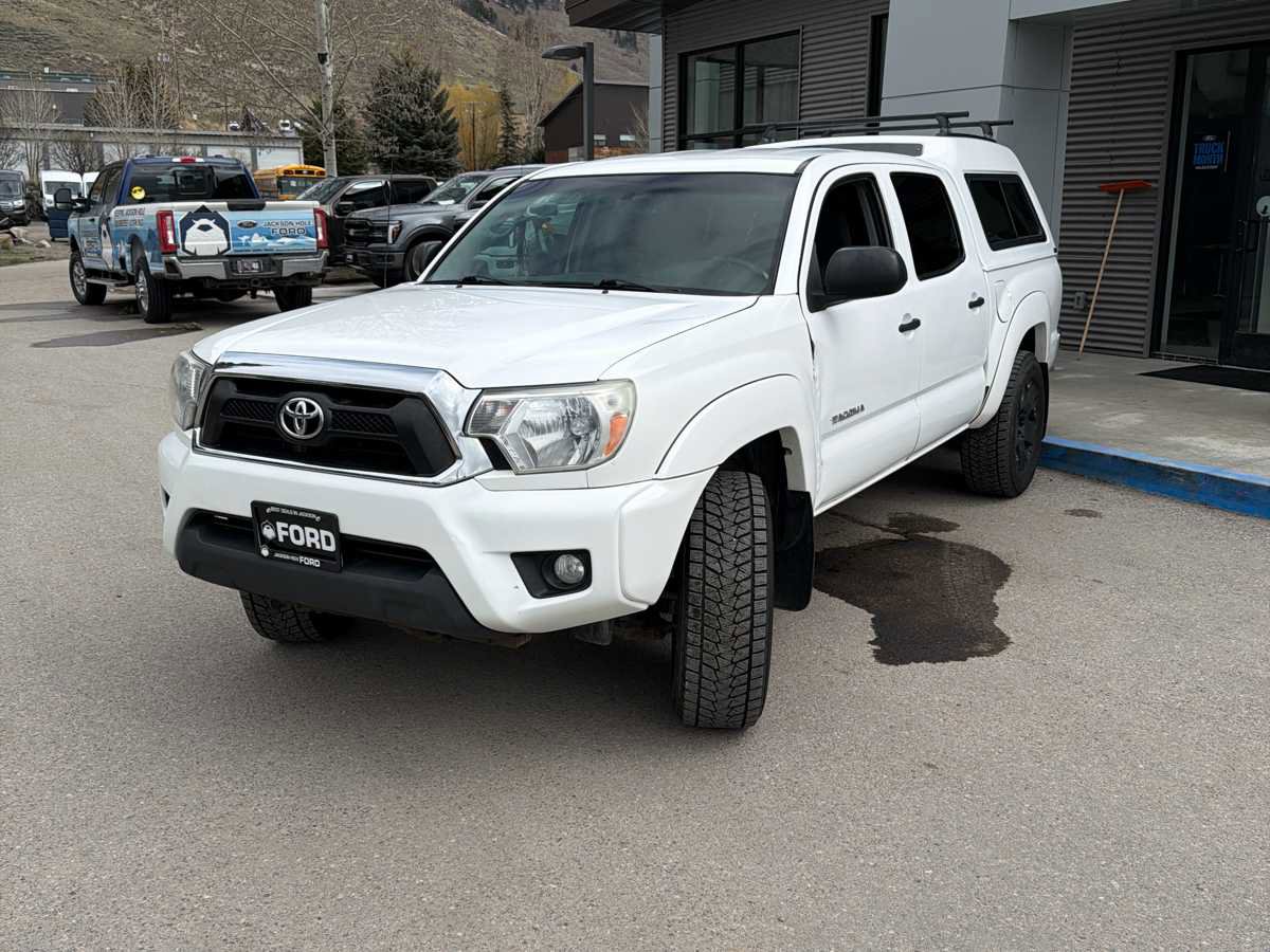 Used 2013 Toyota Tacoma 4x4 Double Cab w/ SR5 Pkg image 24