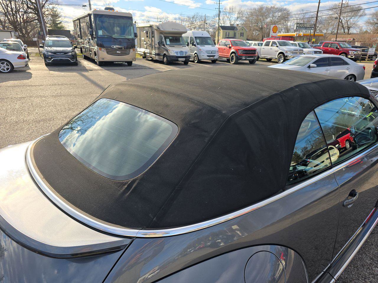 Used 2014 Volkswagen Beetle R-Line image 26