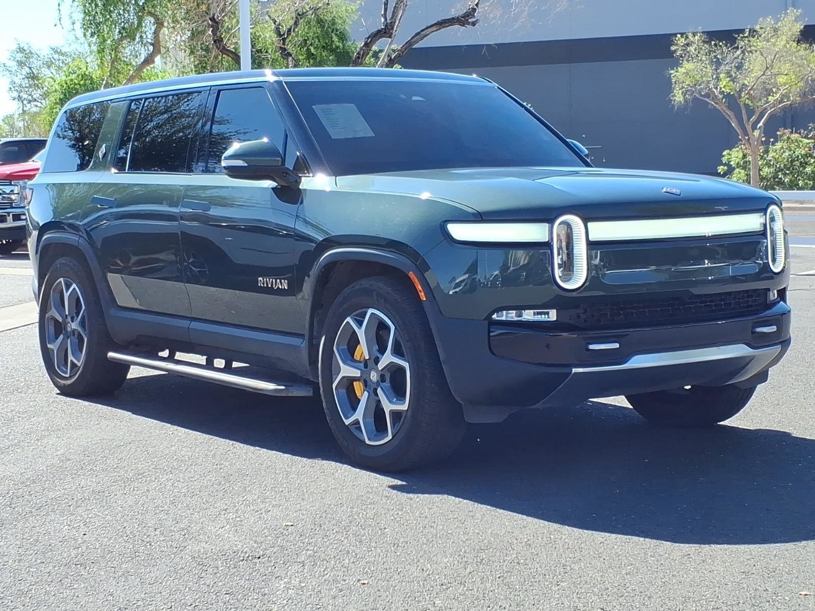 Used 2023 Rivian R1S Adventure image 5