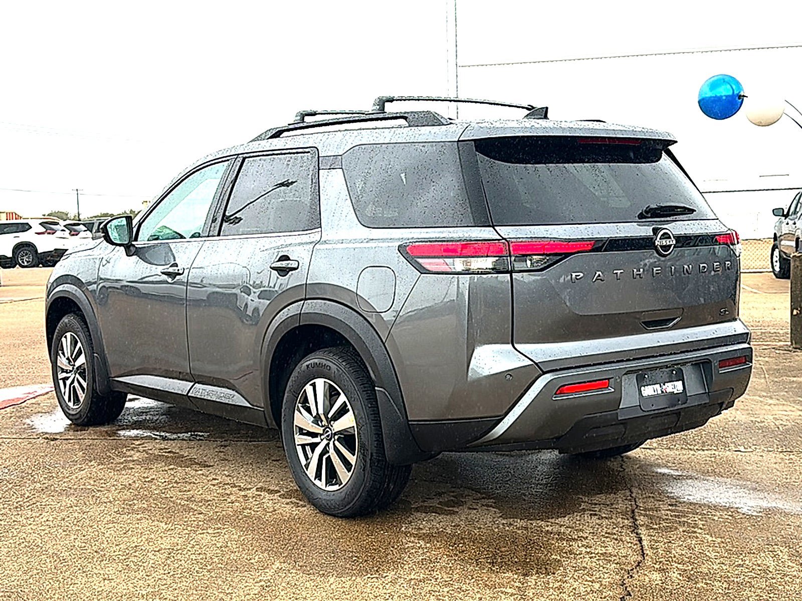 New 2026 Nissan Pathfinder SL FWD image 6