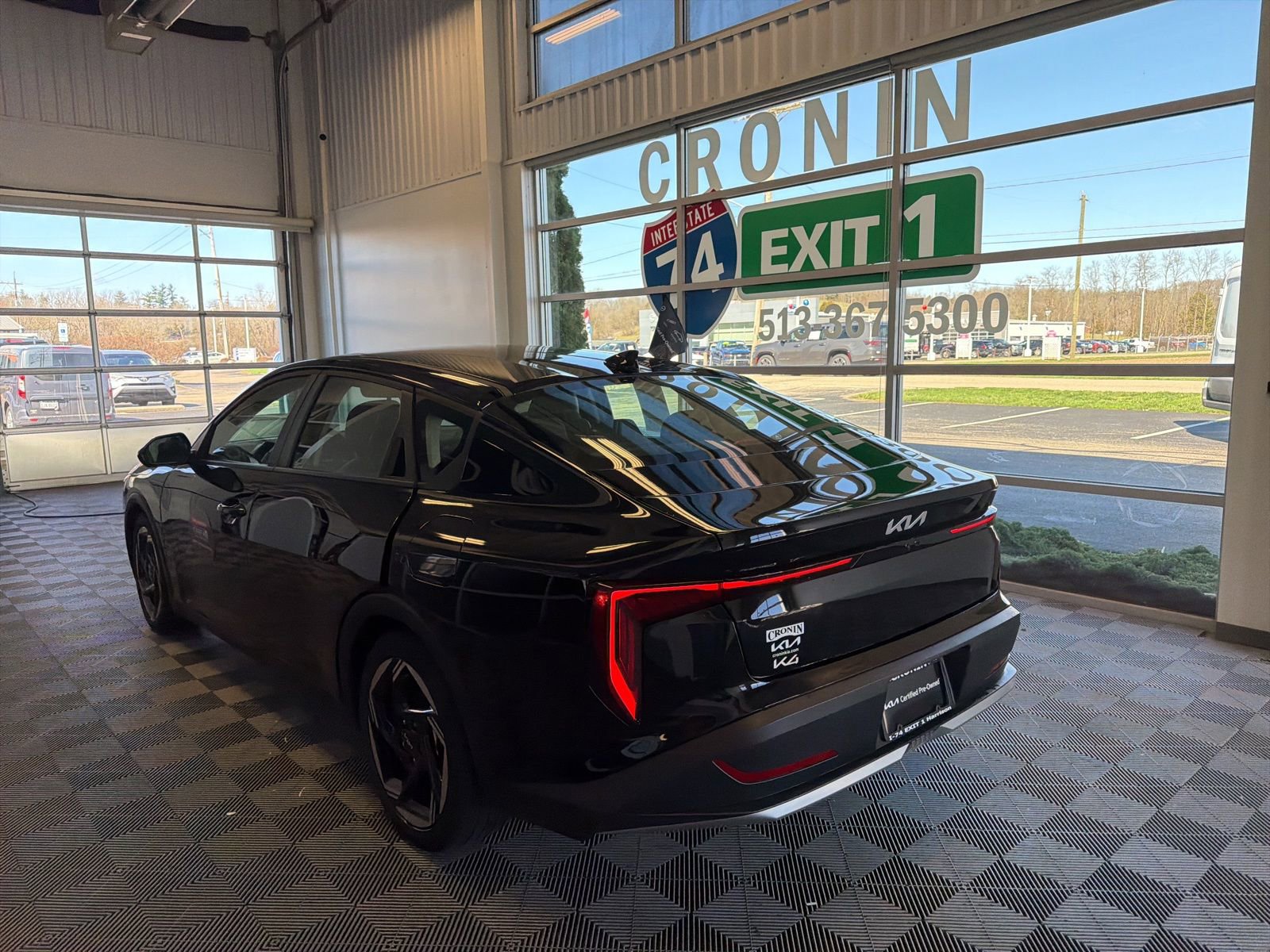 Used 2025 Kia K4 EX image 4