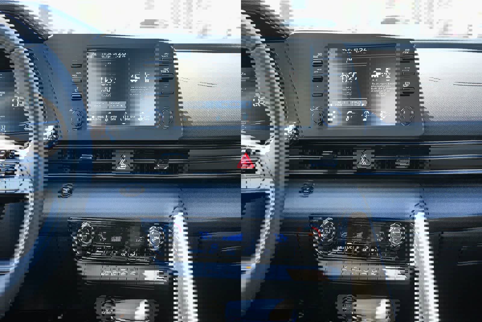 New 2025 Hyundai Elantra Sport image 15