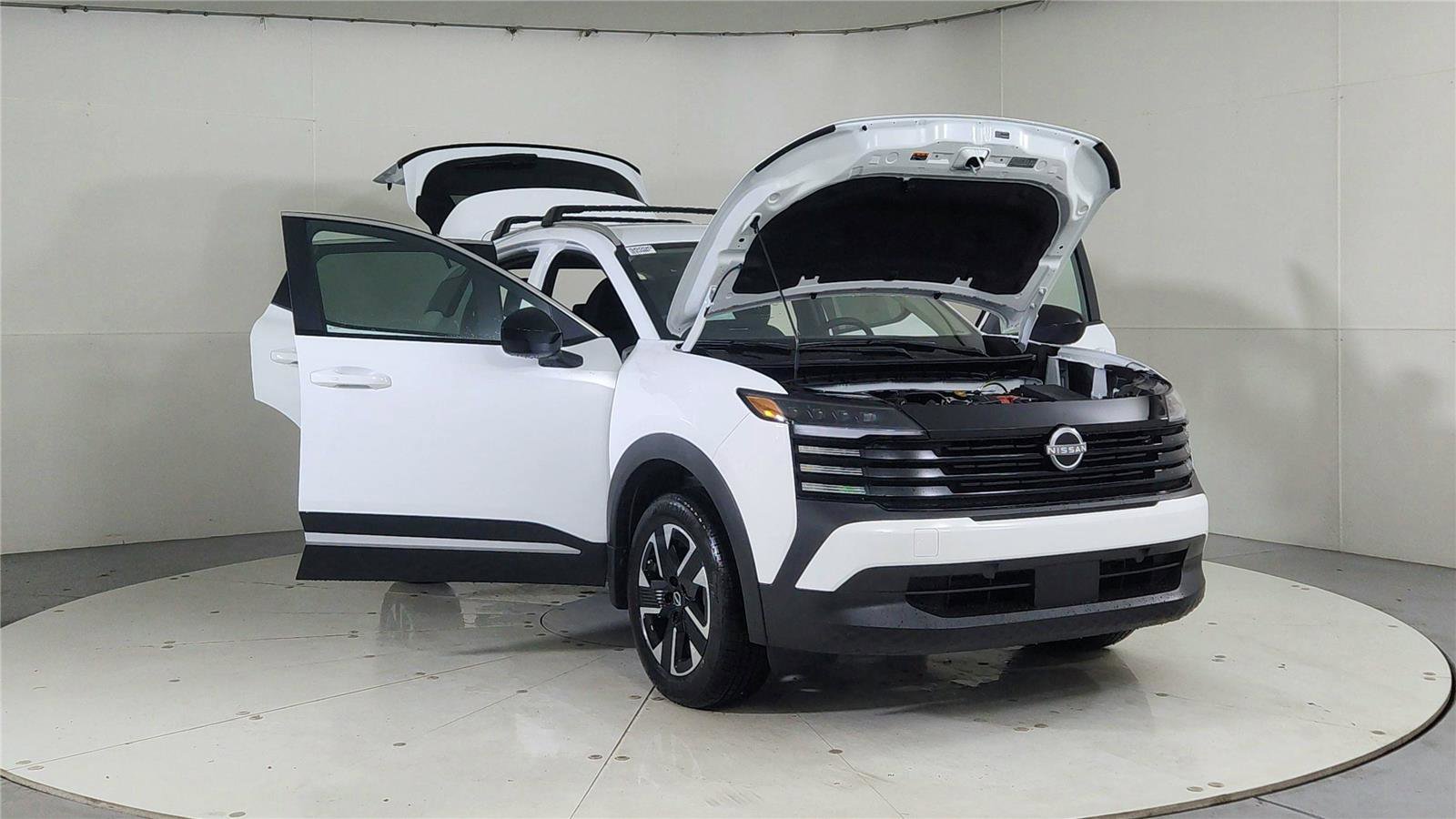 New 2026 Nissan Kicks SV w/ Charging Package image 9