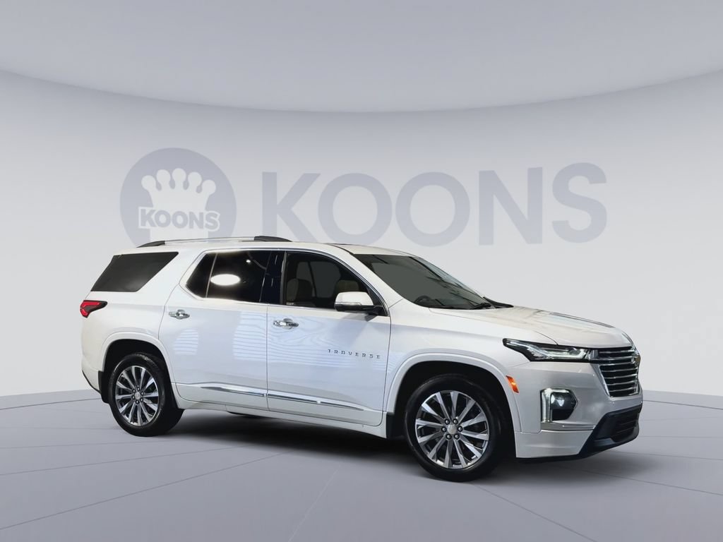 Used 2023 Chevrolet Traverse Premier AWD/4WD image 2