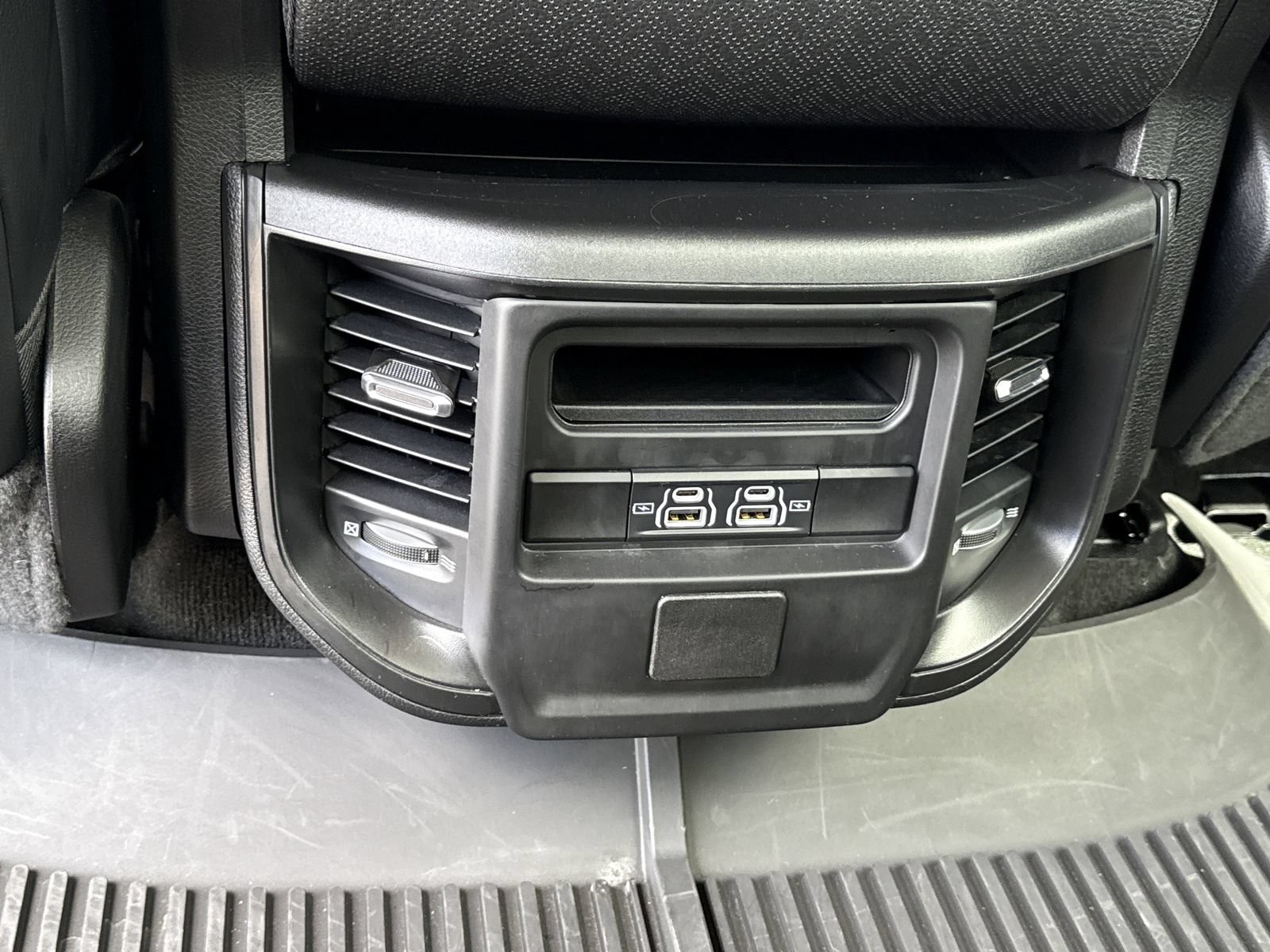 Used 2022 RAM 1500 Laramie RWD image 11