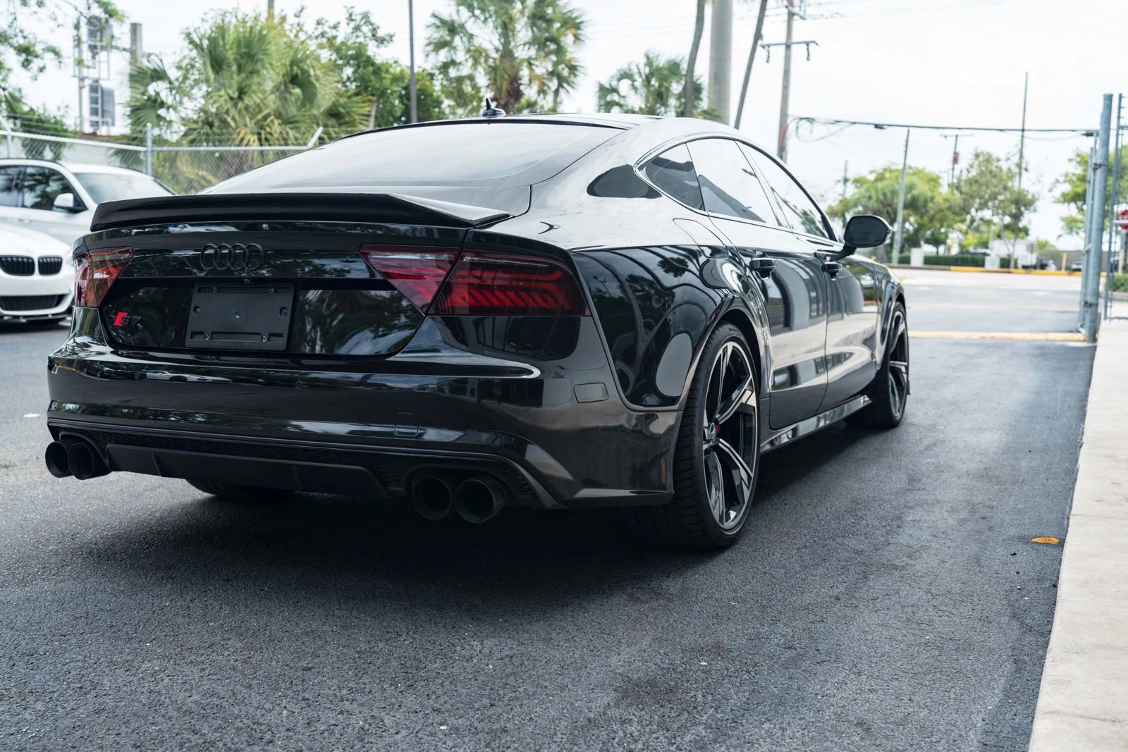 Used 2017 Audi S7 Premium Plus w/ S7 Sport Package image 13