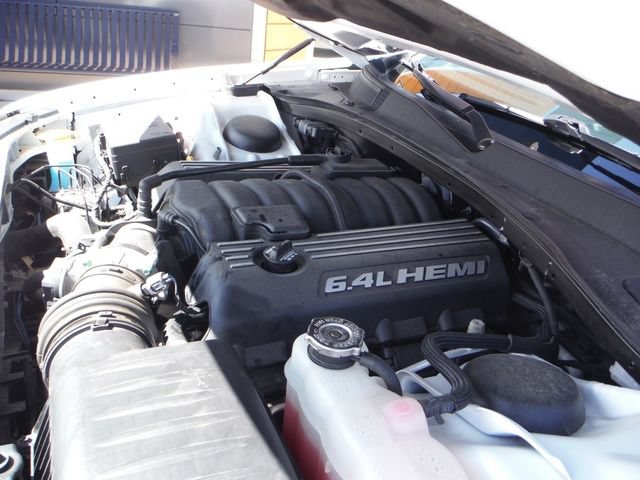Certified 2023 Chrysler 300 C RWD image 12