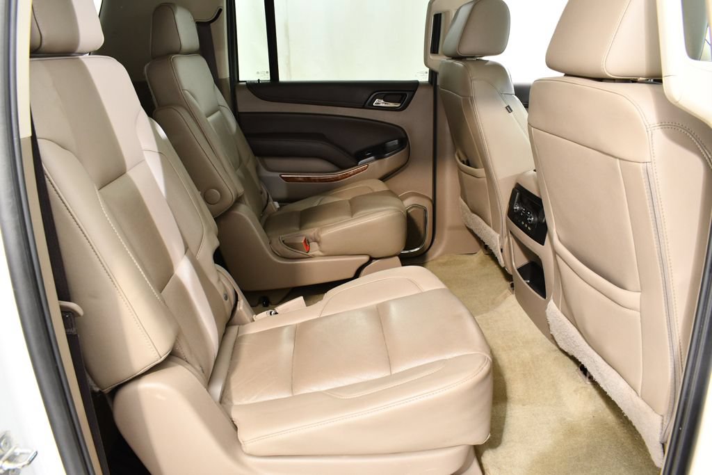 Used 2018 Chevrolet Suburban Premier AWD/4WD image 19