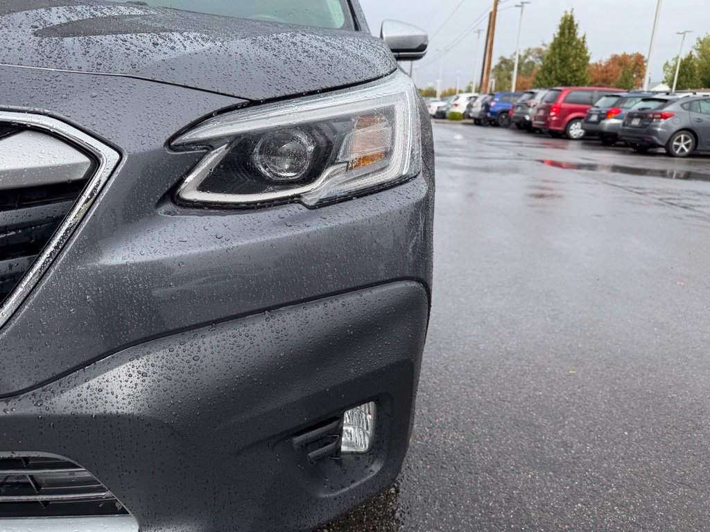 Used 2022 Subaru Outback Touring w/ Tech Package 2 AWD/4WD image 8