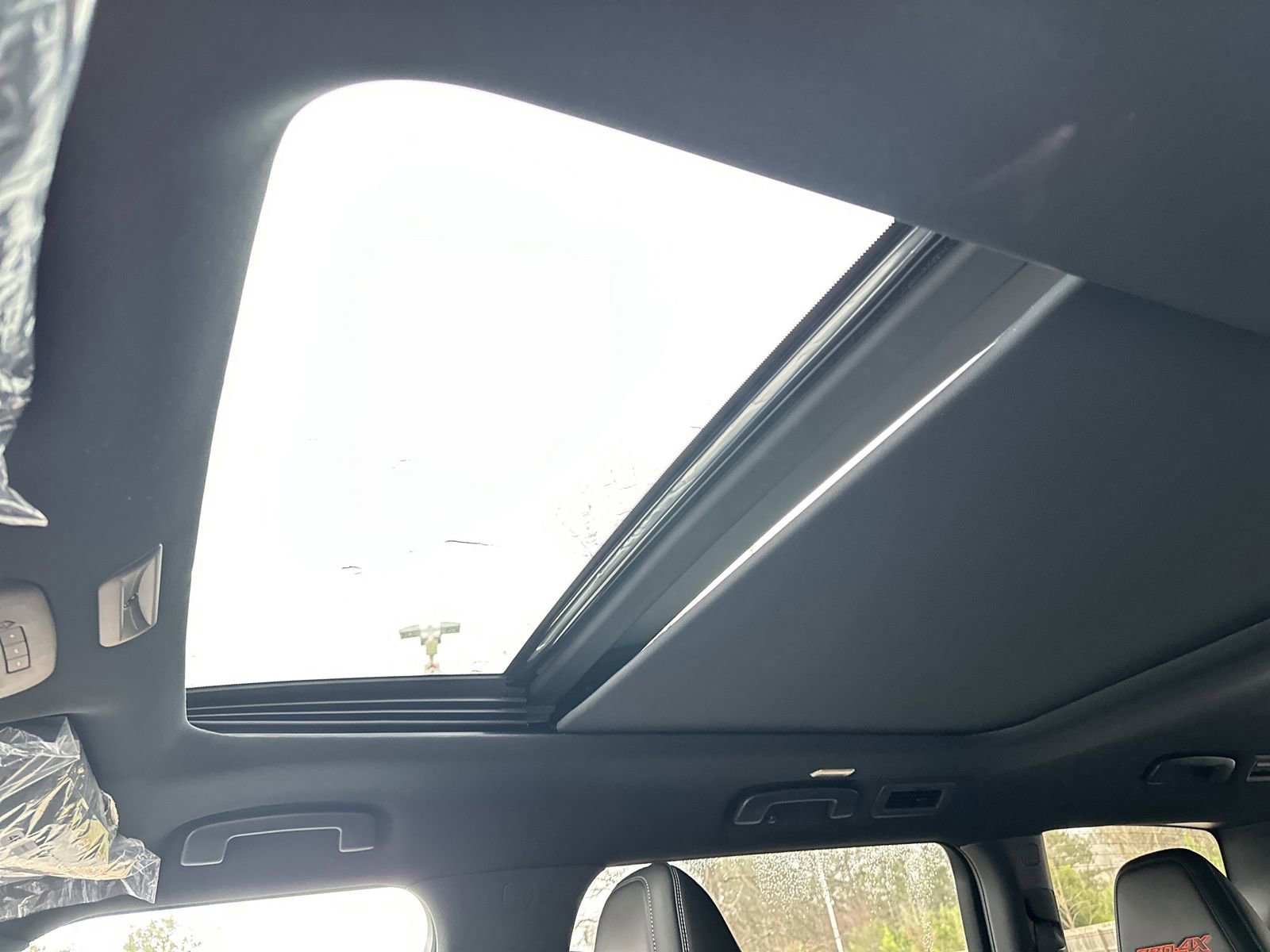 New 2026 Nissan Armada PRO-4X image 4