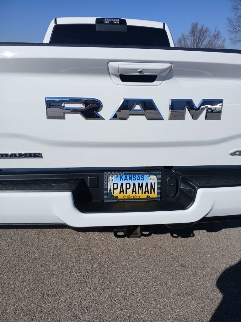 Used 2025 RAM 2500 Laramie image 9