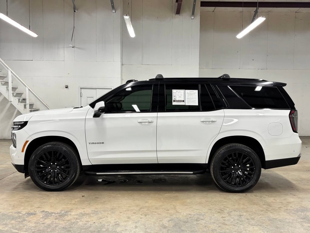 Used 2025 Chevrolet Tahoe LT w/ Comfort Package RWD image 4