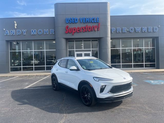 Used 2024 Buick Encore GX Sport Touring w/ Comfort Package image 1