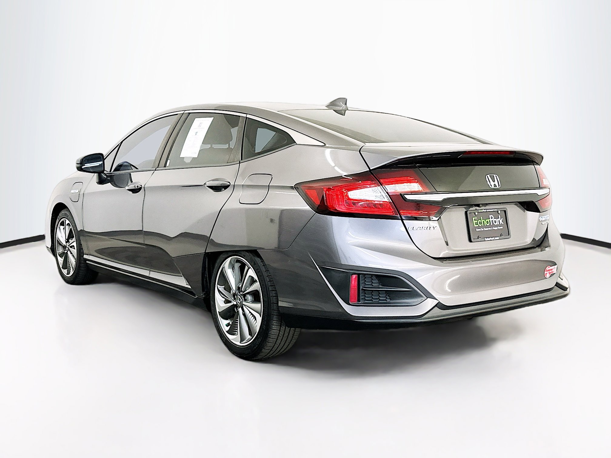 Used 2018 Honda Clarity Touring image 5