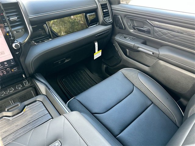New 2026 RAM 1500 Limited w/ Trailer Tow Group image 14