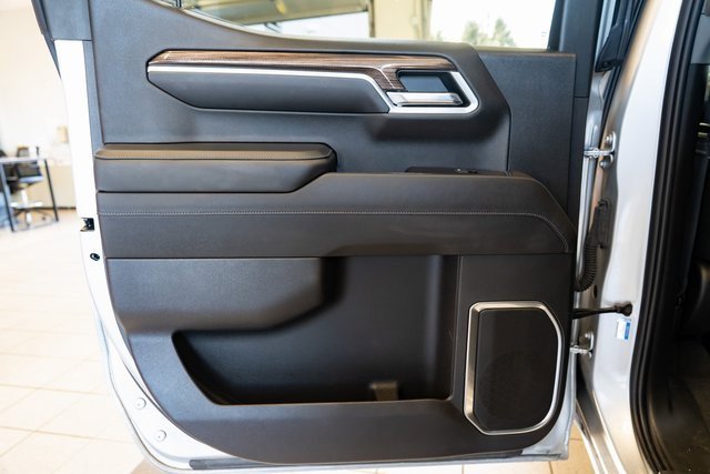 Used 2022 Chevrolet Silverado 1500 RST w/ Convenience Package II image 25