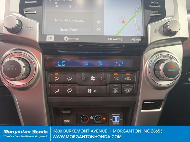 Used 2022 Toyota 4Runner Limited AWD/4WD image 22