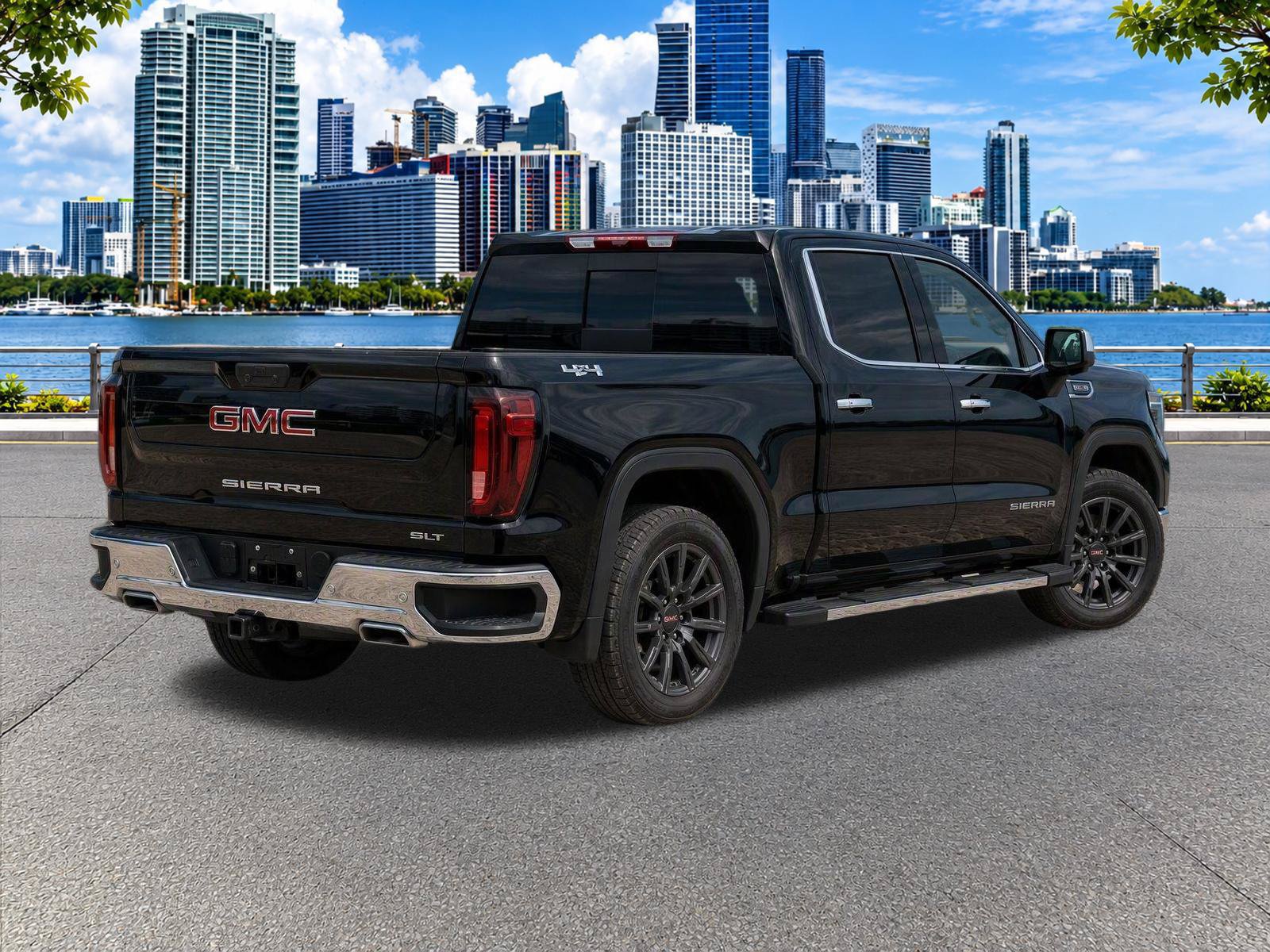 Used 2025 GMC Sierra 1500 SLT w/ SLT Premium Plus Package AWD/4WD image 4