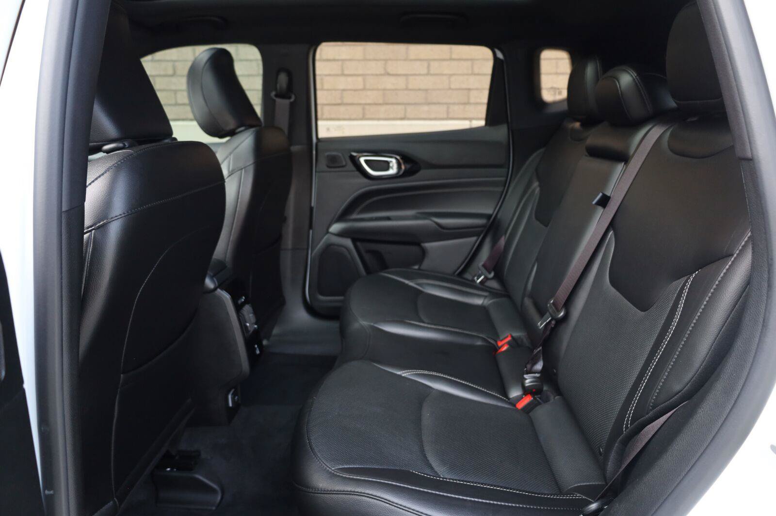 Used 2023 Jeep Compass High Altitude AWD/4WD image 23