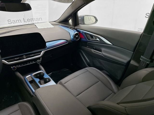 Used 2024 Chevrolet Equinox EV LT image 24