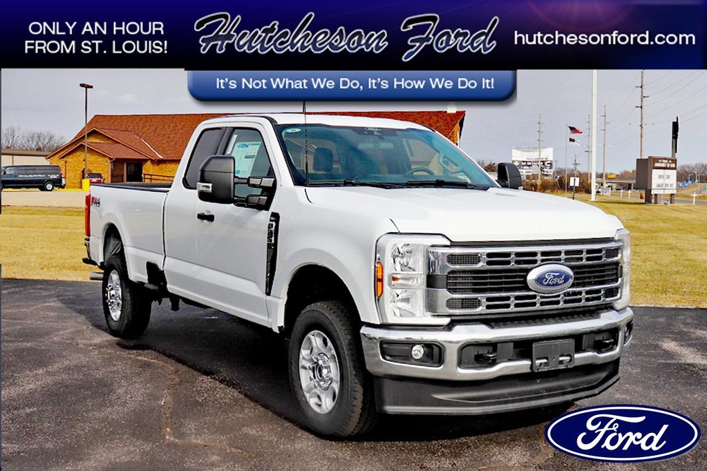 New 2026 Ford F350 XLT w/ FX4 Off-Road Package