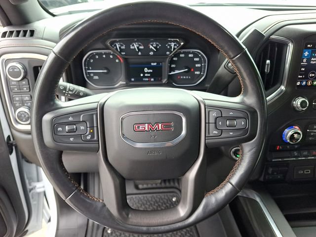 Used 2022 GMC Sierra 2500 AT4 w/ Gooseneck/5TH Wheel Package AWD/4WD image 15