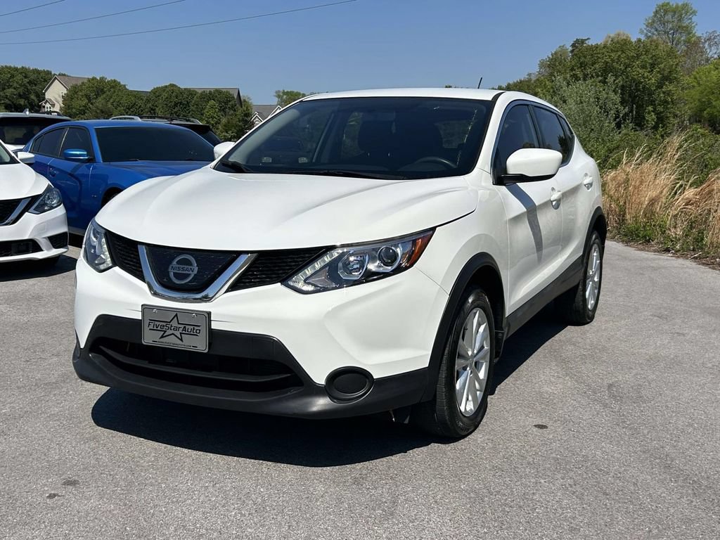 Used 2017 Nissan Rogue Sport S w/ S Appearance Package FWD image 7