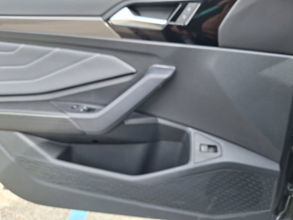 New 2026 Volkswagen Jetta SEL image 19