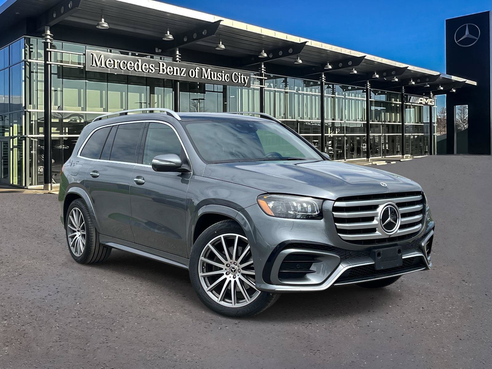 Certified 2025 Mercedes-Benz GLS 450 4MATIC w/ AMG Line Exterior image 1