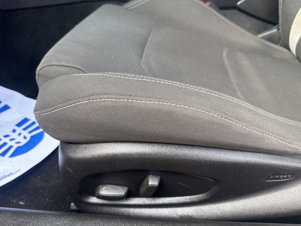 Used 2016 Chevrolet Camaro LT image 9