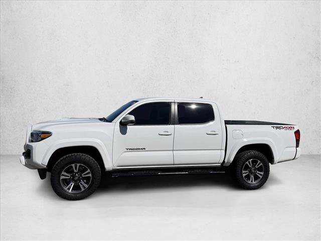 Used 2017 Toyota Tacoma TRD Sport w/ Premium & Technology Package AWD/4WD video 4