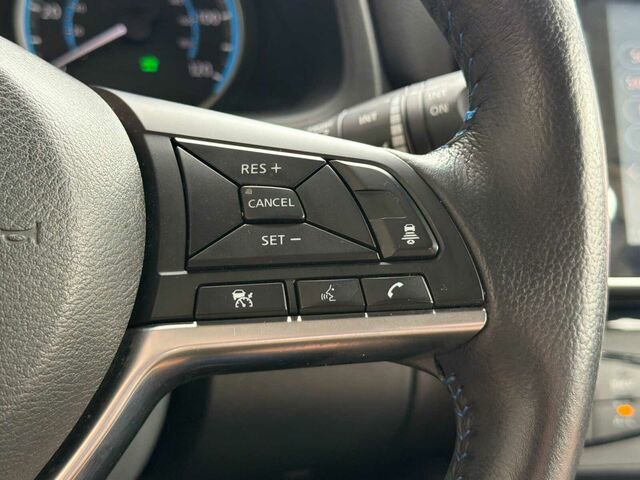 Used 2021 Nissan Leaf SV image 29