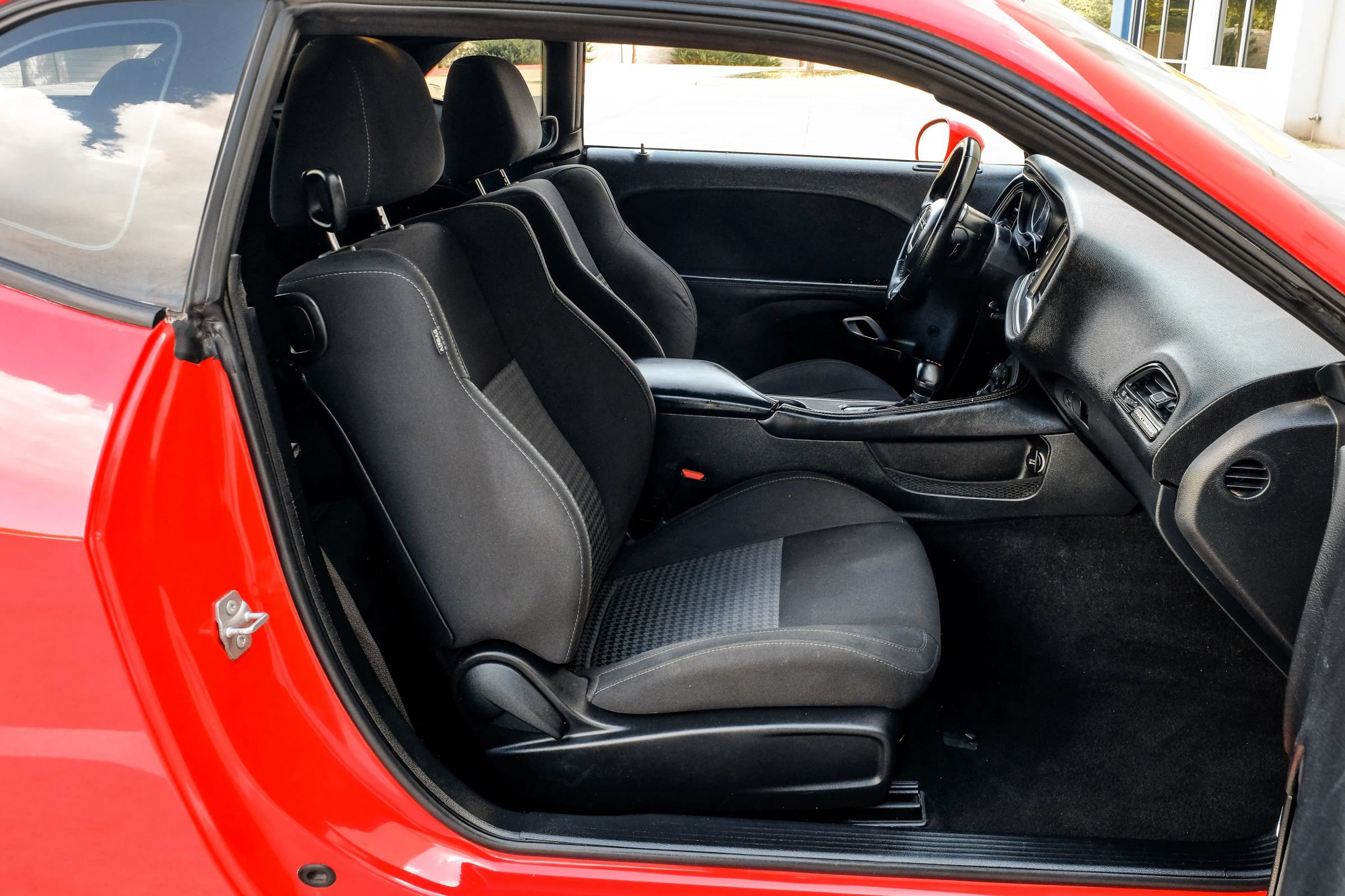 Used 2023 Dodge Challenger GT RWD image 36