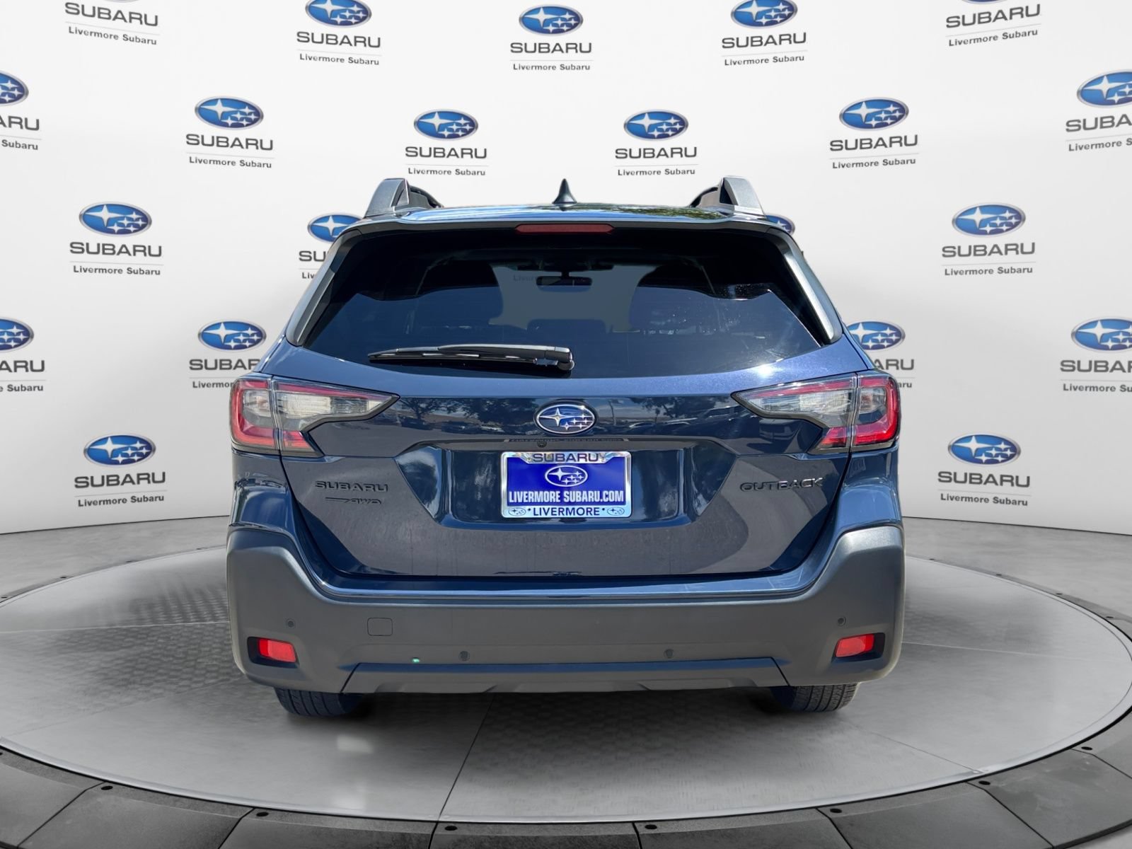 Used 2023 Subaru Outback Onyx Edition AWD/4WD image 4