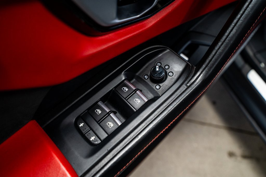 Used 2020 Lamborghini Urus image 40