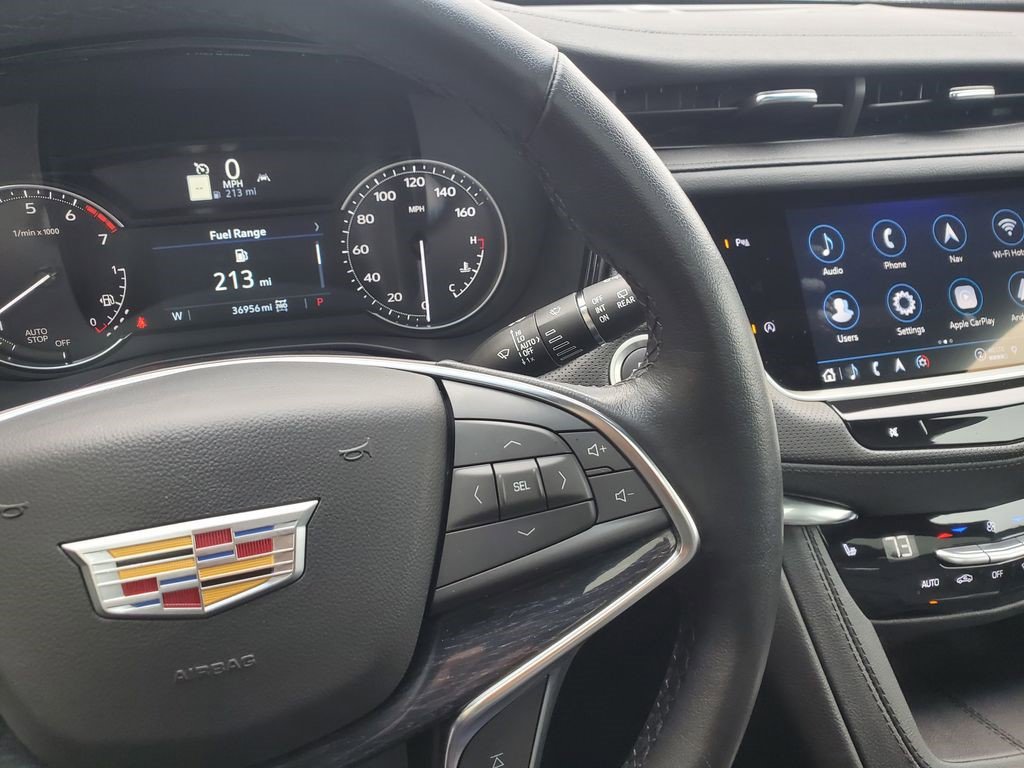 Certified 2023 Cadillac XT5 Premium Luxury w/ LPO, Floor Liner Package AWD/4WD image 24