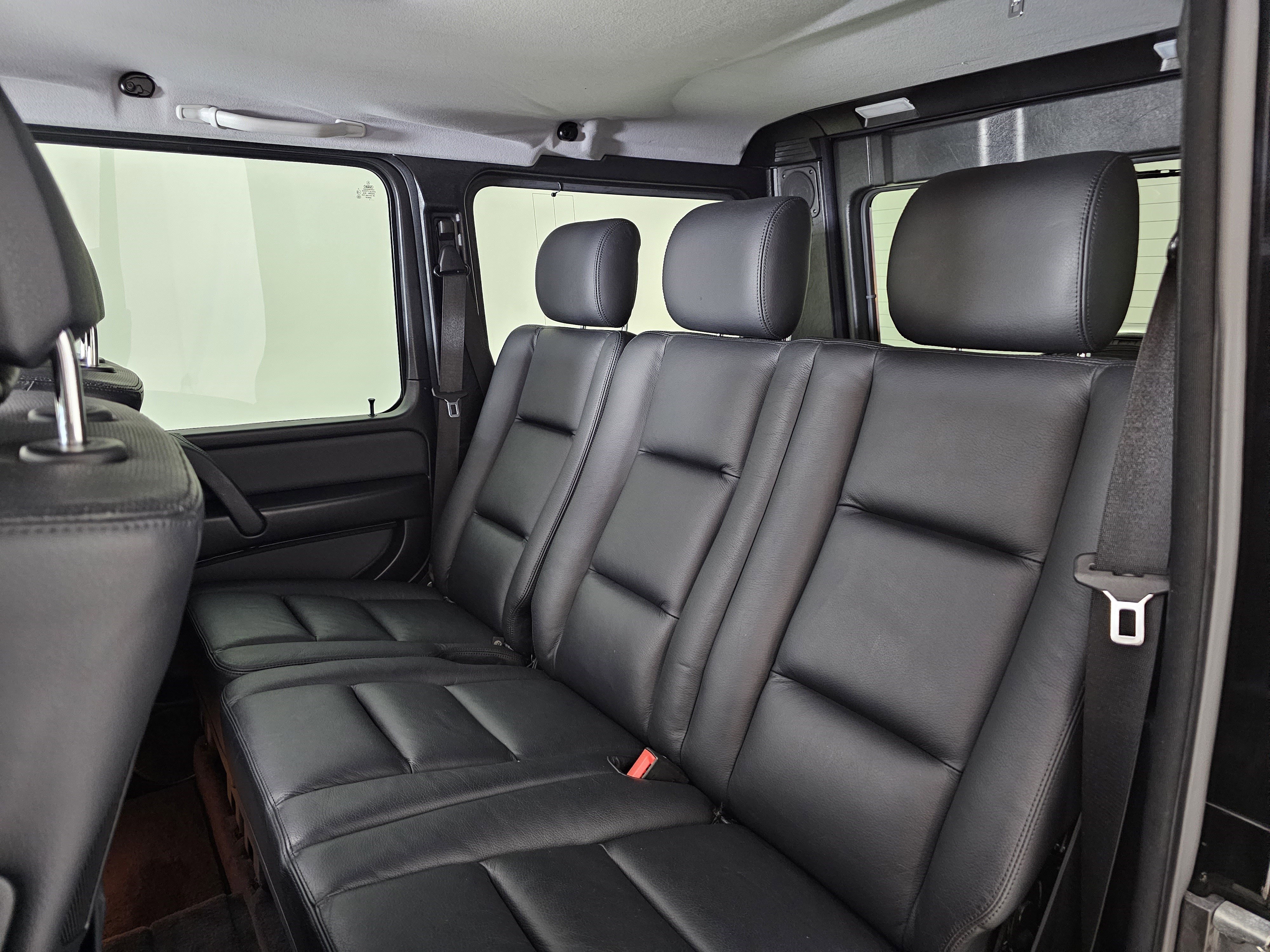 Used 2012 Mercedes-Benz G 550 image 24