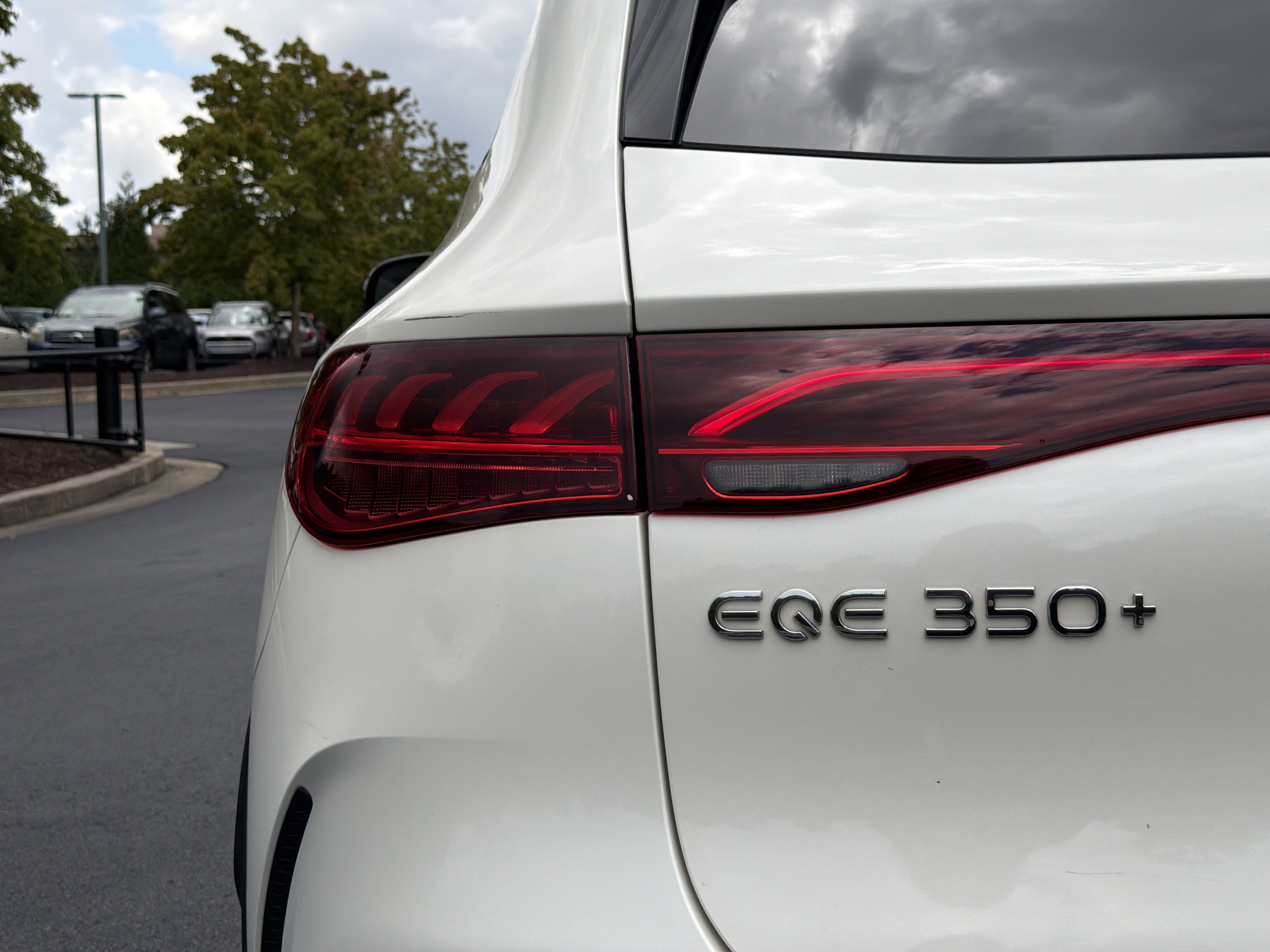 Used 2023 Mercedes-Benz EQE 350+ SUV w/ AMG Line Exterior Package image 47