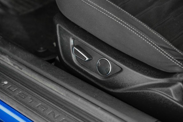 Used 2017 Ford Mustang GT image 30