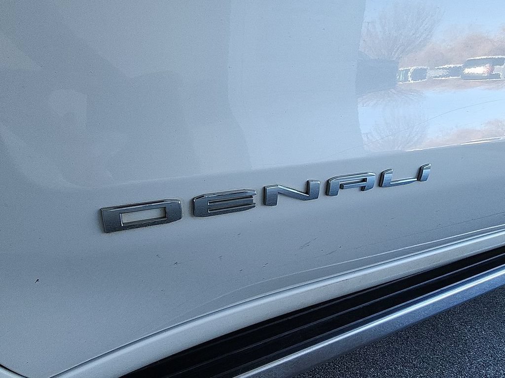 Certified 2021 GMC Sierra 1500 Denali w/ Denali Ultimate Package AWD/4WD image 33