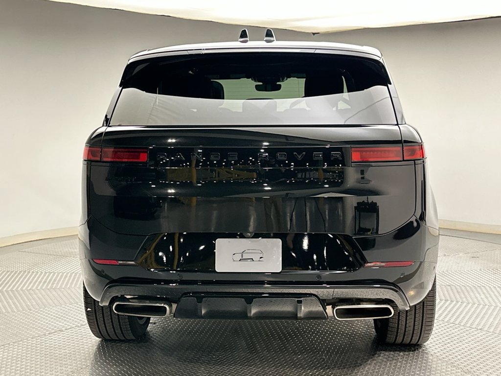 Certified 2025 Land Rover Range Rover Sport Dynamic SE AWD/4WD image 12